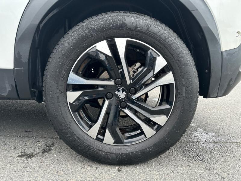 Peugeot 2008 1.2 PureTech 130ch S&S GT EAT8 2021 - photo n°11 Peugeot 2008 1.2 PureTech 130ch S&S GT EAT8  occasion à Le Havre - photo n°11