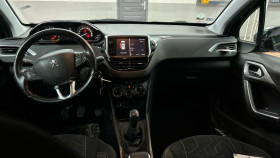 Peugeot 2008 1.2 PURETECH 82CH STYLE  occasion � Toulouse - photo n�6
