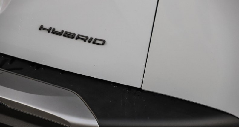 Peugeot 2008 1.2i Hybrid 136 e-DCS6 Allure CHAINE GPS CAMERA AVANT ET ARR 2025 - photo n°4 Peugeot 2008 1.2i Hybrid 136 e-DCS6 Allure CHAINE GPS CAMERA AVANT ET ARR  occasion à Saint-Égrève - photo n°4
