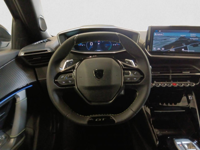 Peugeot 2008 1.2i Hybrid 136 e-DCS6 GT -24% 2025 - photo n°8 Peugeot 2008 1.2i Hybrid 136 e-DCS6 GT -24%  occasion à Arcangues - photo n°8