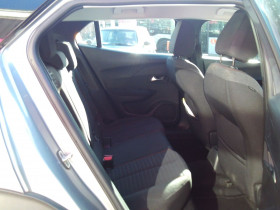 Peugeot 2008 1.5 BLUEHDI 100CH S&S ACTIVE  occasion  Toulouse - photo n12