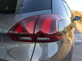 Peugeot 2008 1.5 BlueHDi S&S - 120 - BV EAT6  Allure Business  occasion  Ganges - photo n12