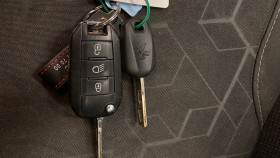 Peugeot 2008 1.6 E-HDI92 FAP ACTIVE  occasion � Toulouse - photo n�7