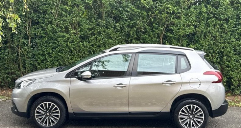 Peugeot 2008 1.6 HDI 100CH ALLURE * 80.000KM * 2018 * GPS * CAMERA * LED 2018 - photo n°4 Peugeot 2008 1.6 HDI 100CH ALLURE * 80.000KM * 2018 * GPS * CAMERA * LED  occasion à La Chapelle D'Armentiéres - photo n°4