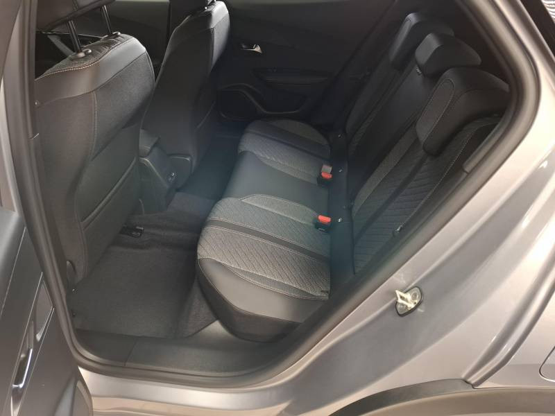 Peugeot 2008 100 S&S BVM6 Allure 2025 - photo n°10 Peugeot 2008 100 S&S BVM6 Allure  occasion à Biscarrosse - photo n°10