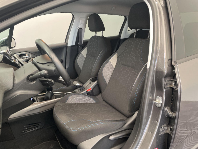 Peugeot 2008 2008 1.2 PureTech 82ch BVM5 Style 2018 - photo n°17 Peugeot 2008 2008 1.2 PureTech 82ch BVM5 Style  occasion à Seynod - photo n°17