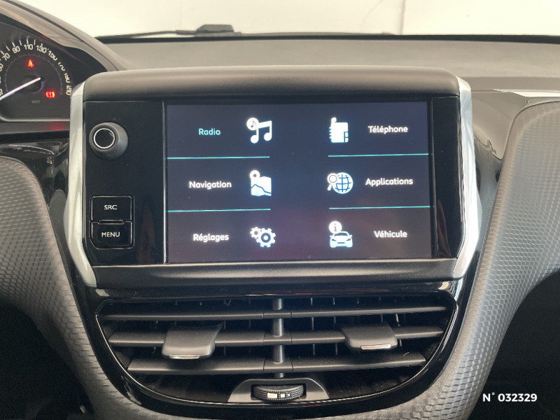 Peugeot 2008 2008 1.2 PureTech 82ch BVM5 Style 2018 - photo n°13 Peugeot 2008 2008 1.2 PureTech 82ch BVM5 Style  occasion à Seynod - photo n°13