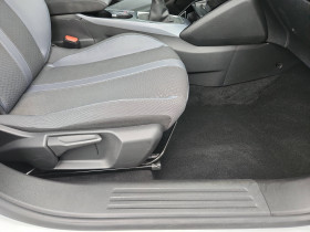 Peugeot 2008 2008 BlueHDi 100 S&S BVM6 Allure 5p  occasion � Lescure-d'Albigeois - photo n�17