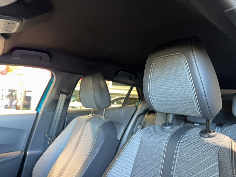 Peugeot 2008 2008 Hybrid 145 e-DCS6 Allure 5p 2025 - photo n°15 Peugeot 2008 2008 Hybrid 145 e-DCS6 Allure 5p  occasion à Saint-Pierre-du-Mont - photo n°15