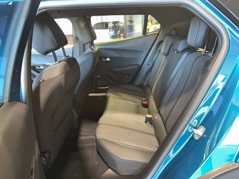 Peugeot 2008 2008 Hybrid 145 e-DCS6 Allure 5p 2025 - photo n°12 Peugeot 2008 2008 Hybrid 145 e-DCS6 Allure 5p  occasion à Saint-Pierre-du-Mont - photo n°12