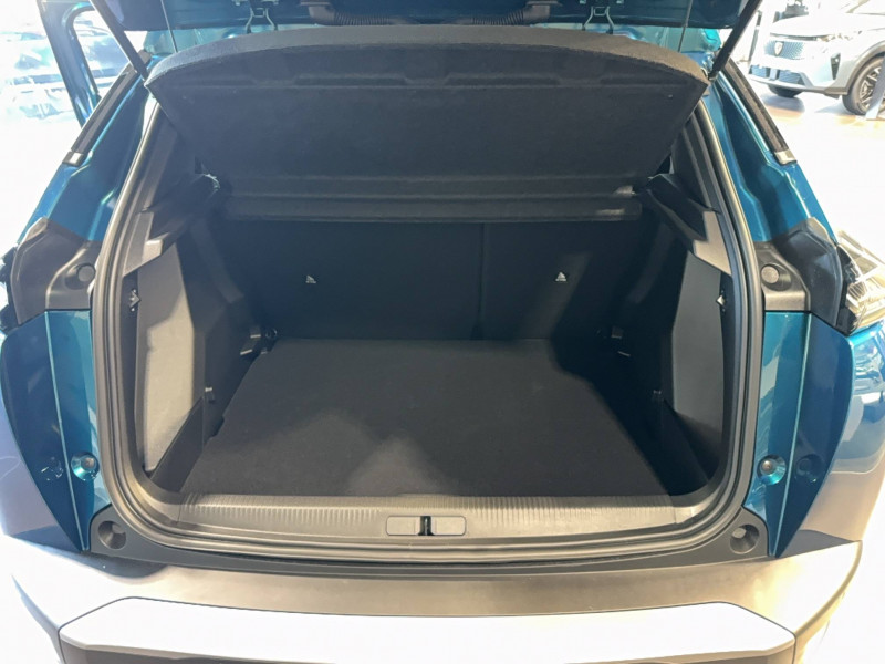 Peugeot 2008 2008 Hybrid 145 e-DCS6 Allure 5p 2025 - photo n°9 Peugeot 2008 2008 Hybrid 145 e-DCS6 Allure 5p  occasion à Saint-Pierre-du-Mont - photo n°9