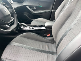 Peugeot 2008 2008 PureTech 130 S&S EAT8 Allure Pack 5p  occasion  Lescure-d'Albigeois - photo n12