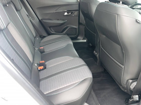 Peugeot 2008 2008 PureTech 130 S&S EAT8 Allure Pack 5p  occasion  Lescure-d'Albigeois - photo n16