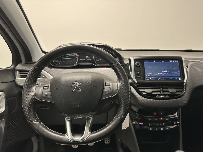 Peugeot 2008 2008 PureTech 130ch S&S BVM6 Crossway 5p 2018 - photo n°13 Peugeot 2008 2008 PureTech 130ch S&S BVM6 Crossway 5p  occasion à PERIGUEUX - photo n°13