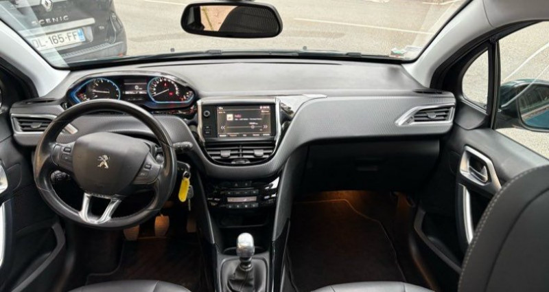 Peugeot 2008 allure 1.2 puretech 130 cv état neuf 2019 - photo n°4 Peugeot 2008 allure 1.2 puretech 130 cv état neuf  occasion à SAINT-ETIENNE - photo n°4
