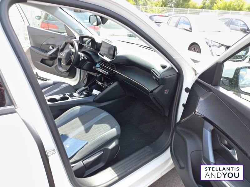 Peugeot 2008 BlueHDi 130 S&S EAT8 Allure  occasion  VILLENEUVE D'ASCQ - photo n6
