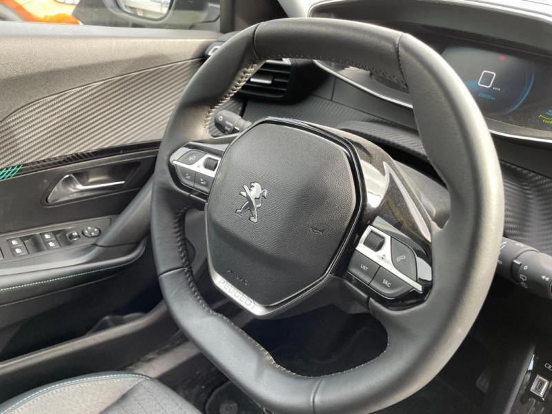 Peugeot 2008 Electrique 136 ch Allure Pack  occasion  SAINT-ETIENNE - photo n9