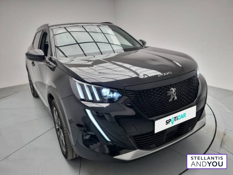 Peugeot 2008 Electrique 136 ch GT Pack  occasion  MARSEILLE CEDEX 8 - photo n3