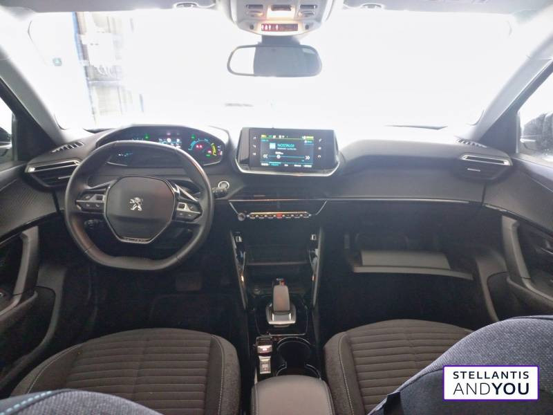 Peugeot 2008 Electrique 136 ch Style  occasion   VENISSIEUX - photo n2