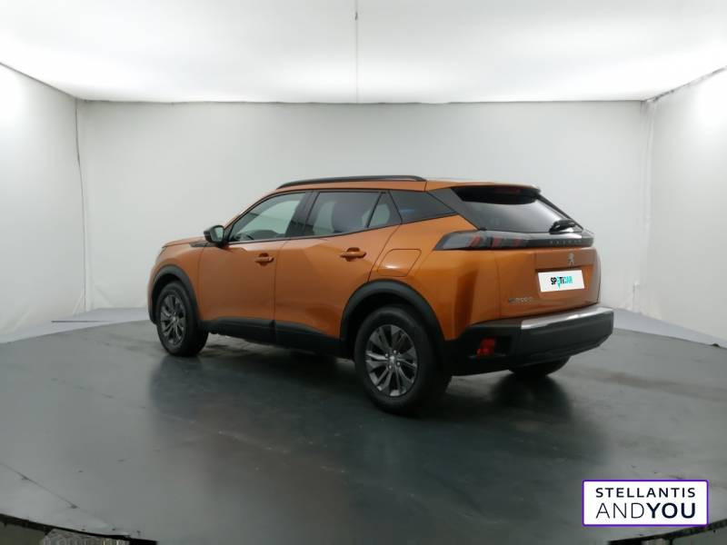 Peugeot 2008 Electrique 136 ch Style  occasion à VILLENEUVE D'ASCQ - photo n°3