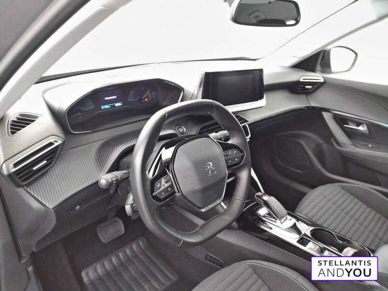 Peugeot 2008 Electrique 136 ch Style  occasion à  VENISSIEUX - photo n°9