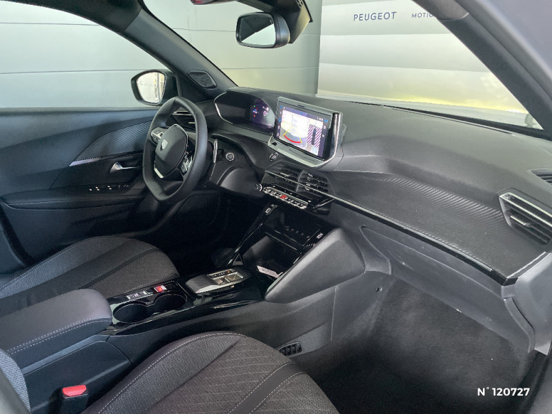 Peugeot 2008 HYBRID 136 E-DCS6 ALLURE 2024 - photo n°10 Peugeot 2008 HYBRID 136 E-DCS6 ALLURE  occasion à Le Perreux-sur-Marne - photo n°10