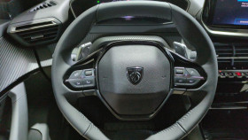 Peugeot 2008 Hybrid 145 bva e-dcs6 allure + pack vision & drive assist pl  occasion � Ganges - photo n�13