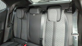 Peugeot 2008 Hybrid 145 bva e-dcs6 allure + pack vision & drive assist pl  occasion � Ganges - photo n�7