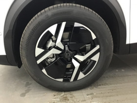 Peugeot 2008 Hybrid 145 e-DCS6 Allure  occasion � Ganges - photo n�9