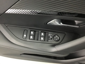 Peugeot 2008 Hybrid 145 e-DCS6 Allure  occasion � Ganges - photo n�17