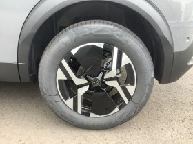 Peugeot 2008 Hybrid 145 e-DCS6 Allure  occasion � Ganges - photo n�9