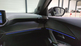 Peugeot 2008 Hybrid 145 e-dcs6 gt+ jantes 18 + pack vision & navigation &  occasion  Ganges - photo n18