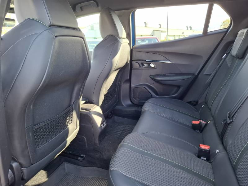 Peugeot 2008 Moteur électrique 136 ch GT Line 2020 - photo n°17 Peugeot 2008 Moteur électrique 136 ch GT Line  occasion à Dax - photo n°17