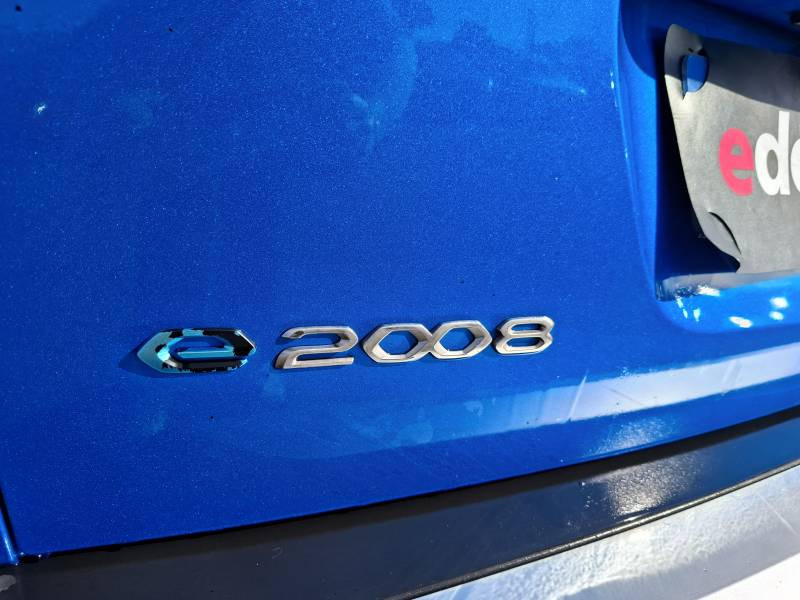 Peugeot 2008 Moteur électrique 136 ch GT Line 2020 - photo n°13 Peugeot 2008 Moteur électrique 136 ch GT Line  occasion à Dax - photo n°13