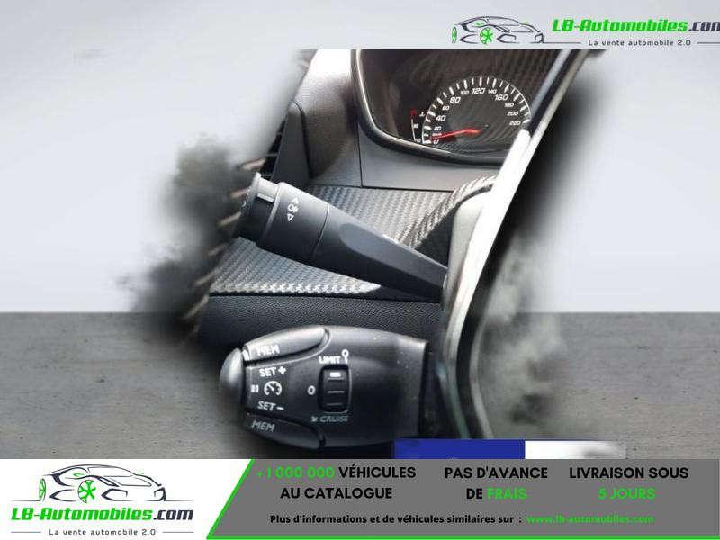 Peugeot 2008 PureTech 100  BVM 2023 - photo n°2 Peugeot 2008 PureTech 100  BVM  occasion à Beaupuy - photo n°2