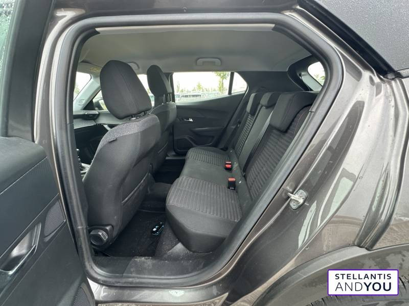 Peugeot 2008 PureTech 100 S&S BVM6 Active Pack  occasion  MALAKOFF - photo n6