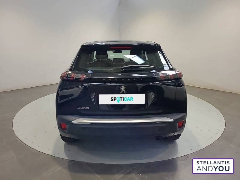 Peugeot 2008 PureTech 100 S&S BVM6 Active Pack  occasion à ORVAULT - photo n°4