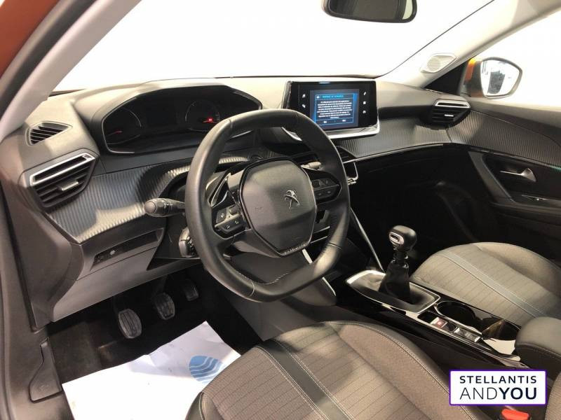Peugeot 2008 PureTech 100 S&S BVM6 Allure Pack  occasion à  VENISSIEUX - photo n°9
