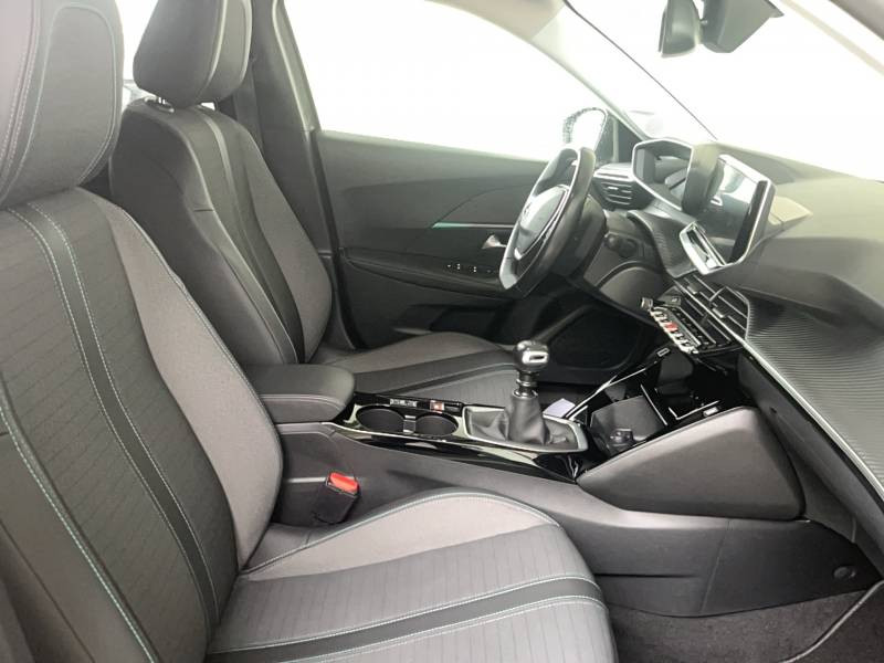 Peugeot 2008 PureTech 100 S&S BVM6 Allure Pack 2021 - photo n°9 Peugeot 2008 PureTech 100 S&S BVM6 Allure Pack  occasion à Aire sur Adour - photo n°9