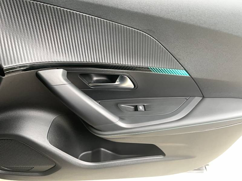 Peugeot 2008 PureTech 100 S&S BVM6 Allure Pack 2021 - photo n°10 Peugeot 2008 PureTech 100 S&S BVM6 Allure Pack  occasion à Aire sur Adour - photo n°10