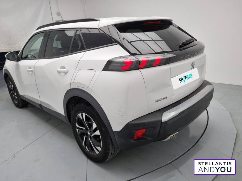 Peugeot 2008 PureTech 130 S&S BVM6 Allure  occasion  MARSEILLE CEDEX 8 - photo n10