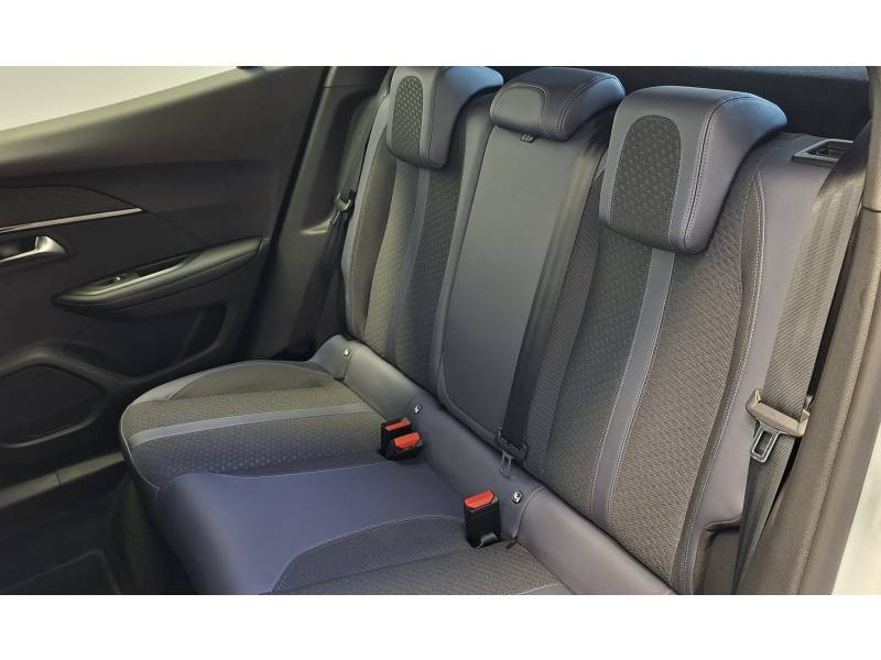 Peugeot 2008 PureTech 130 S&S BVM6 Allure 2020 - photo n°11 Peugeot 2008 PureTech 130 S&S BVM6 Allure  occasion à Aire sur Adour - photo n°11