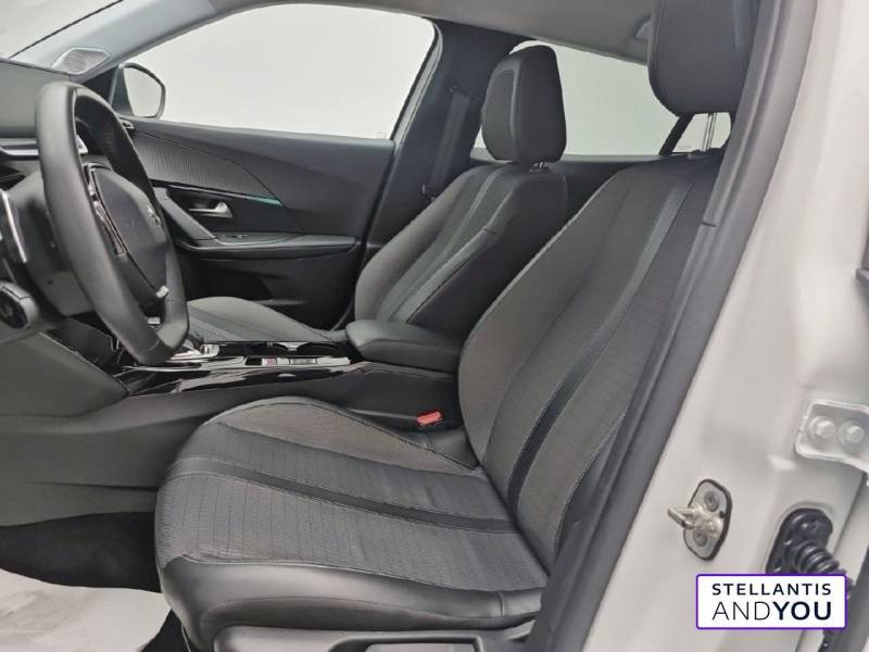 Peugeot 2008 PureTech 130 S&S EAT8 Allure Business  occasion  MARSEILLE CEDEX 8 - photo n10