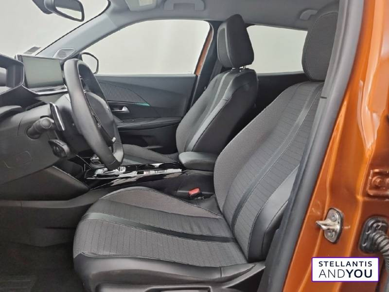 Peugeot 2008 PureTech 130 S&S EAT8 Allure Business  occasion  MARSEILLE CEDEX 8 - photo n10