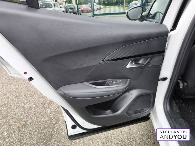 Peugeot 2008 PureTech 130 S&S EAT8 Allure Pack  occasion  MONTIGNY LE BRETONNEUX - photo n10