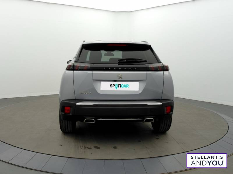 Peugeot 2008 PureTech 130 S&S EAT8 Allure Pack 2021 - photo n°4 Peugeot 2008 PureTech 130 S&S EAT8 Allure Pack  occasion à PANTIN - photo n°4