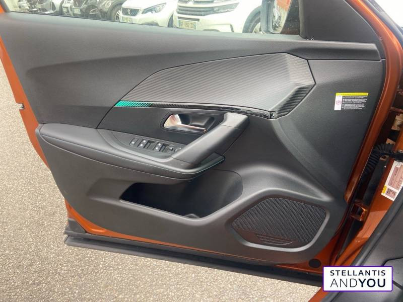 Peugeot 2008 PureTech 130 S&S EAT8 Allure  occasion  REZE - photo n10