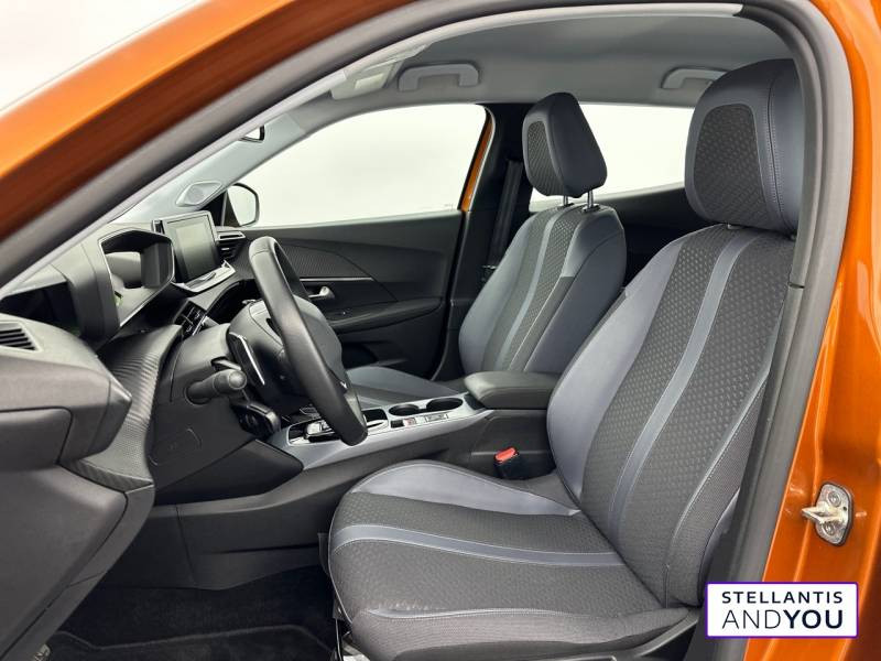 Peugeot 2008 PureTech 130 S&S EAT8 Allure  occasion  ARGENTEUIL - photo n10