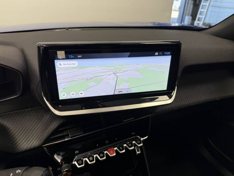 Peugeot 2008 PureTech 130 S&S EAT8 Allure 2024 - photo n°15 Peugeot 2008 PureTech 130 S&S EAT8 Allure  occasion à Biscarrosse - photo n°15