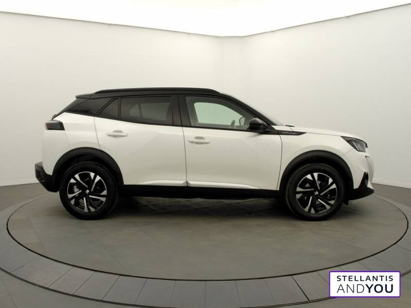 Peugeot 2008 PureTech 130 S&S EAT8 GT Line  occasion à GARCHES - photo n°6